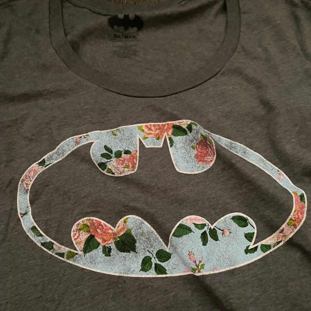 Torrid T plus size 1 Batman